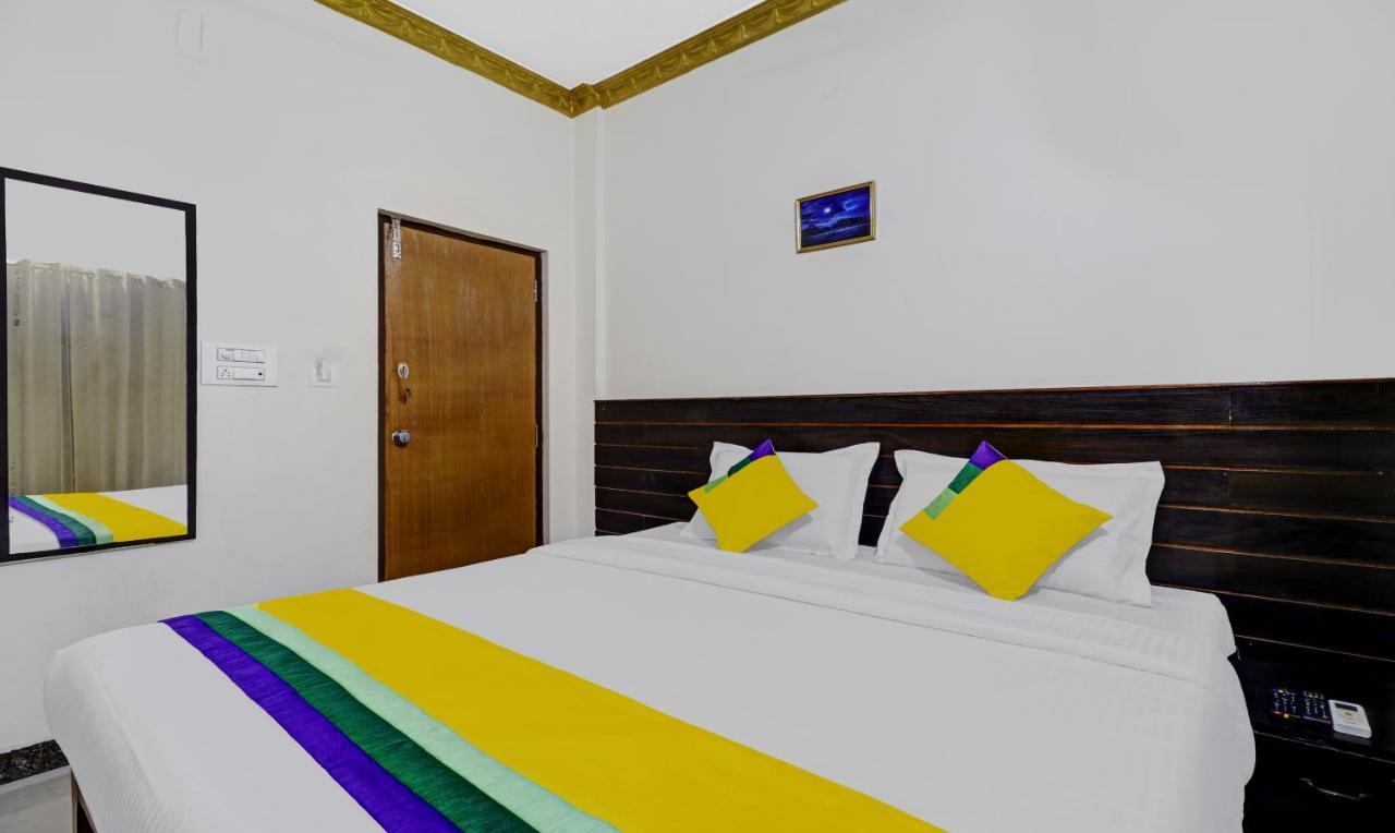 Lee Comfort Kushalnagar Exterior photo